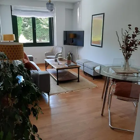 Apartment El Neru. En Zona Verde Y Junto Al Mar.