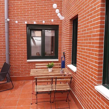 Apartment El Neru. En Zona Verde Y Junto Al Mar.